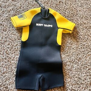 Body Glove Black and Yellow Neoprene Vest
